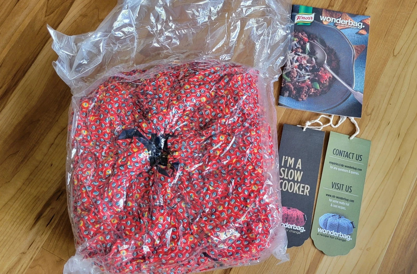 Wonderbag New Insulated Slow Cooker- No Battery/Fuel/Plug Required!!