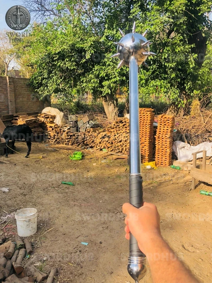 Maza bola medieval hecha a mano con púas plateada con estrella mortal de la mañana plateada Foto 2 de 4