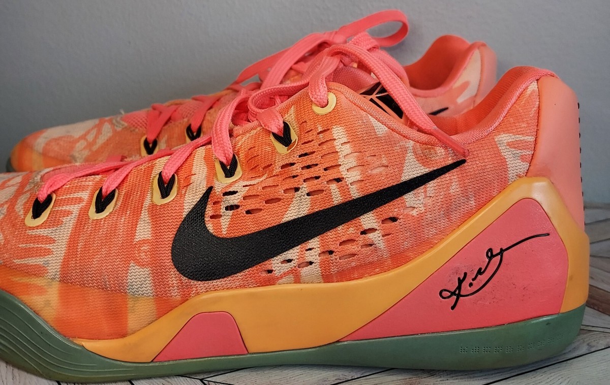シューズ(男性用) Nike Kobe 9 EM Low \"Peach/Mango\" Nike Kobe 9 EM Low Peach Mango Sz 12.. – Sneak City