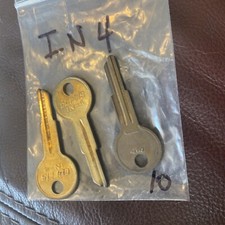 IN-4 Key Blank Lot of (3) Brass Curtis Co Made in USA