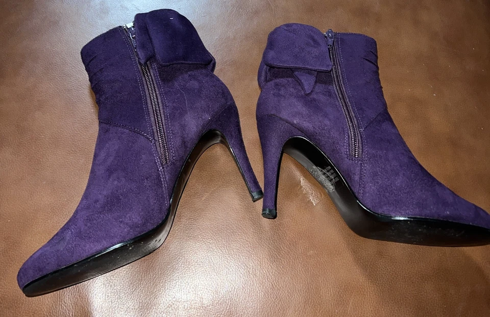 BOTÍN MUJER NEWPORT NEWS MORADO GAMUZA TACÓN TALLA 6 Foto 4 de 4