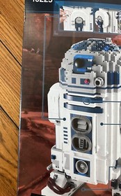 *NEW* Lego Star Wars 10225 R2-D2 Astromech Droid *RETIRED*