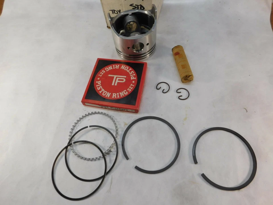 Toyota Corona Celica HiLux 8RC pistón estándar con anillos 1969-1971 CADA UNO Foto 3 de 4