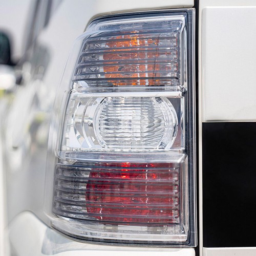 Pair Tail Lights Rear Brake Lamps For Mitsubishi Pajero V97 2007 2008-2015 LH+RH - Picture 8 of 12
