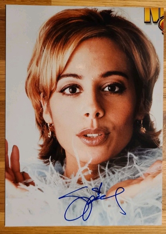NITRO GIRL SPICE signed 5 X 7  photo WCW WWE DIVA WWF professional wrestling