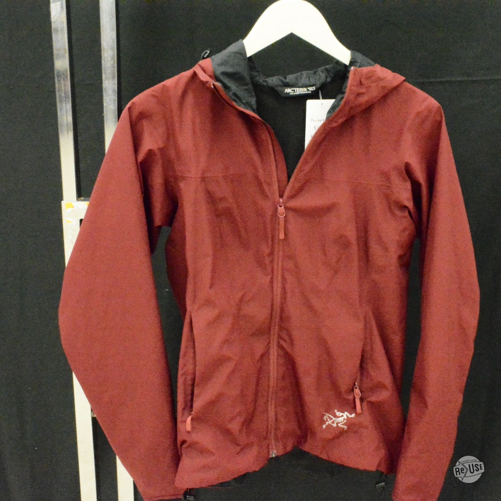 Arc'teryx Women's Solano Hoody Goretex Windstopper Jacket Size Small Maroon Red thumbnail 5