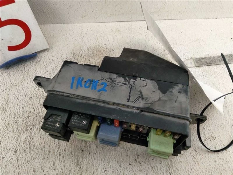 2010 2011 MINICOOPER CLUBMAN МОТОР ОТСЕКА РЕЛЕ ПРЕДОХРАНИТЕЛЬ КОРОБКА 921337202 - Изображение 4 из 4