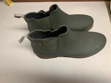Bogs Sweet Pea Rain Boots Sage Green Size 11 Waterproof 72198-306 Outdoor Garden