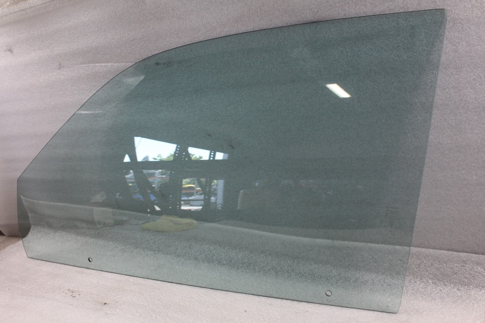 Ferrari Mondial, LH, Left, Front Door Glass, Used, P/N 61034200