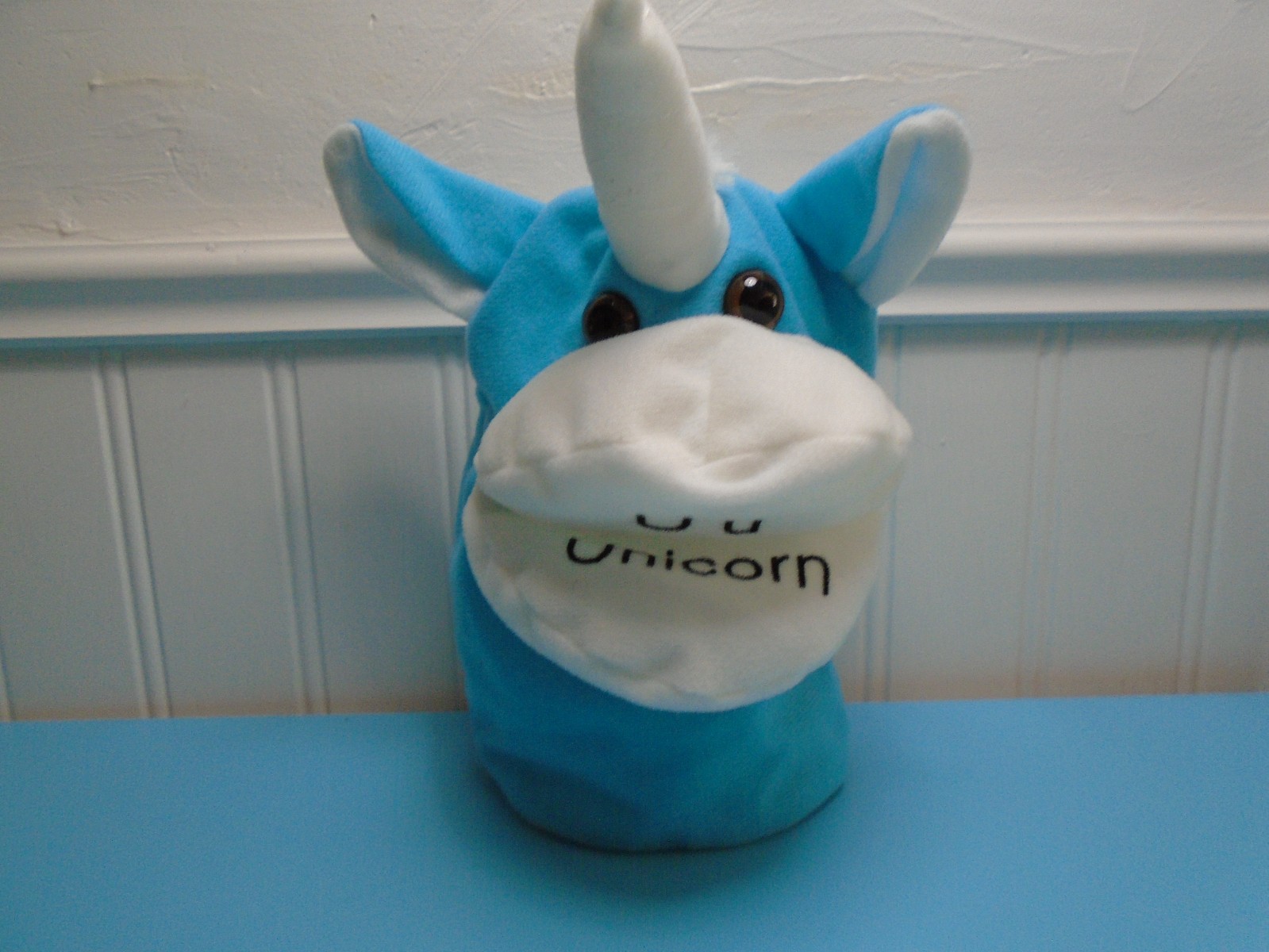 F-A-O SCHWARZ ALPHABET UNICORN 6.5" HAND PUPPET PLUSH (ML345)