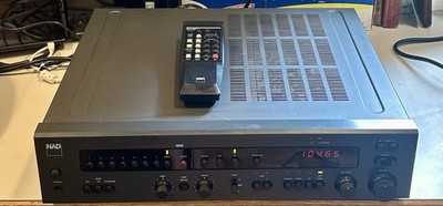 NAD  1600 Stereo Preamplifier /Tuner with Remote Control & Remote