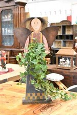 Ange en Bois Et Fer Avec Aso Porte Plante 70x40 CM