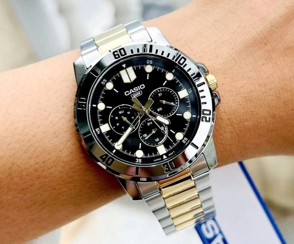 Casio MTP-VD300SG-1E Black Analog Two-Tone Gold Stainless Steel