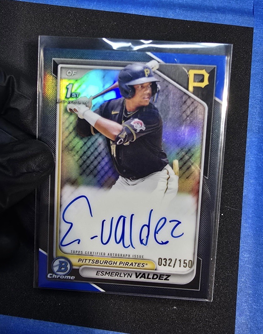 2024 Bowman Chrome 1st Esmerlyn Valdez True Blue Refractor Auto /150 Pirates