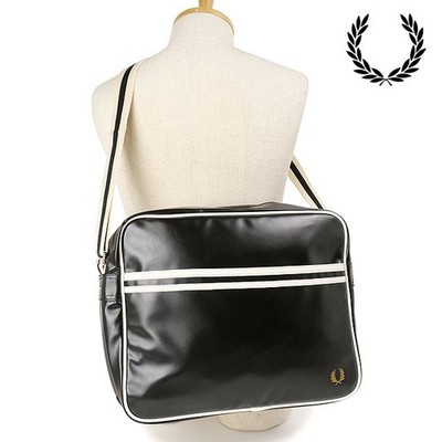 FRED PERRY Classic Shoulder Bag 14.5L CLASSIC SHOULDER BAG Men's and Women's Bag