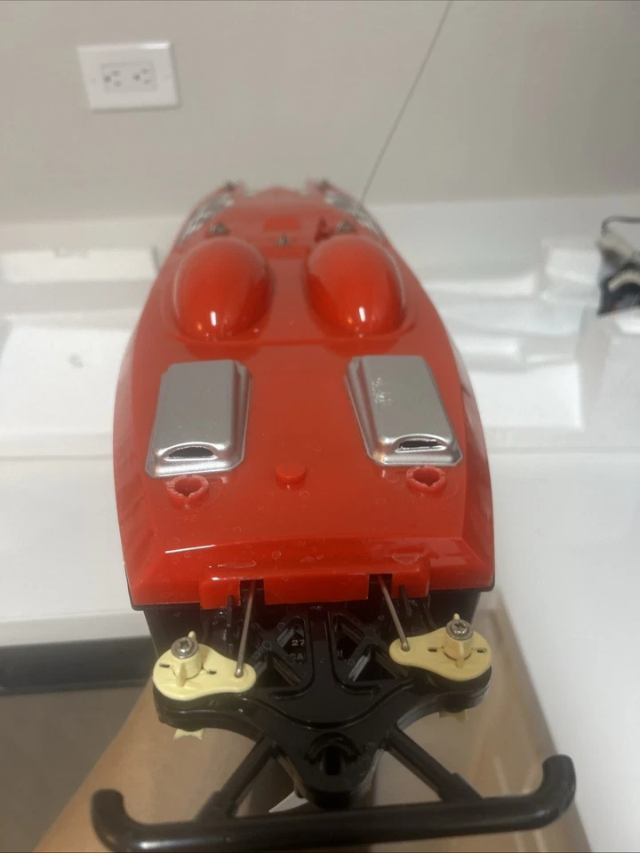 Nuevo bote eléctrico Bright Liquid Heat R/C 19,2 voltios 33" control remoto Power Cat Foto 4 de 4