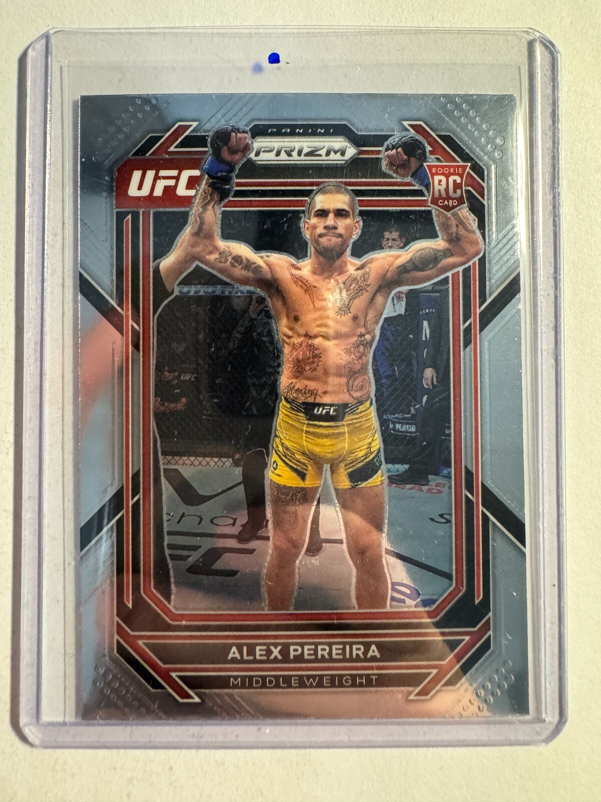 K168,101 - 2023 Panini Prizm UFC #111 Alex Pereira RC