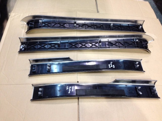 06 07 08 Bentley Flying Spur FACTORY OEM STAINLESS STEEL DOOR JAMB SILL TRIM