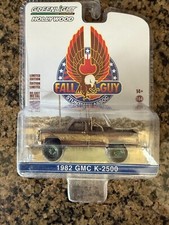 1/64 GREENLIGHT CHASE 1982 GMC K-2500 FALL GUY GREEN MACHINE DIRTY