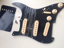 Scratch Plate Pickguard & Pickup Cover Set Fits Usa/mex Stratocaster 3-ply Bwb.