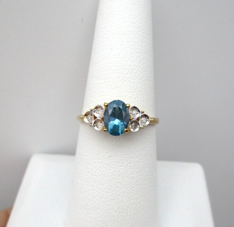 10K Yellow Gold Blue Topaz & Diamond Ring Size 7 [R280]