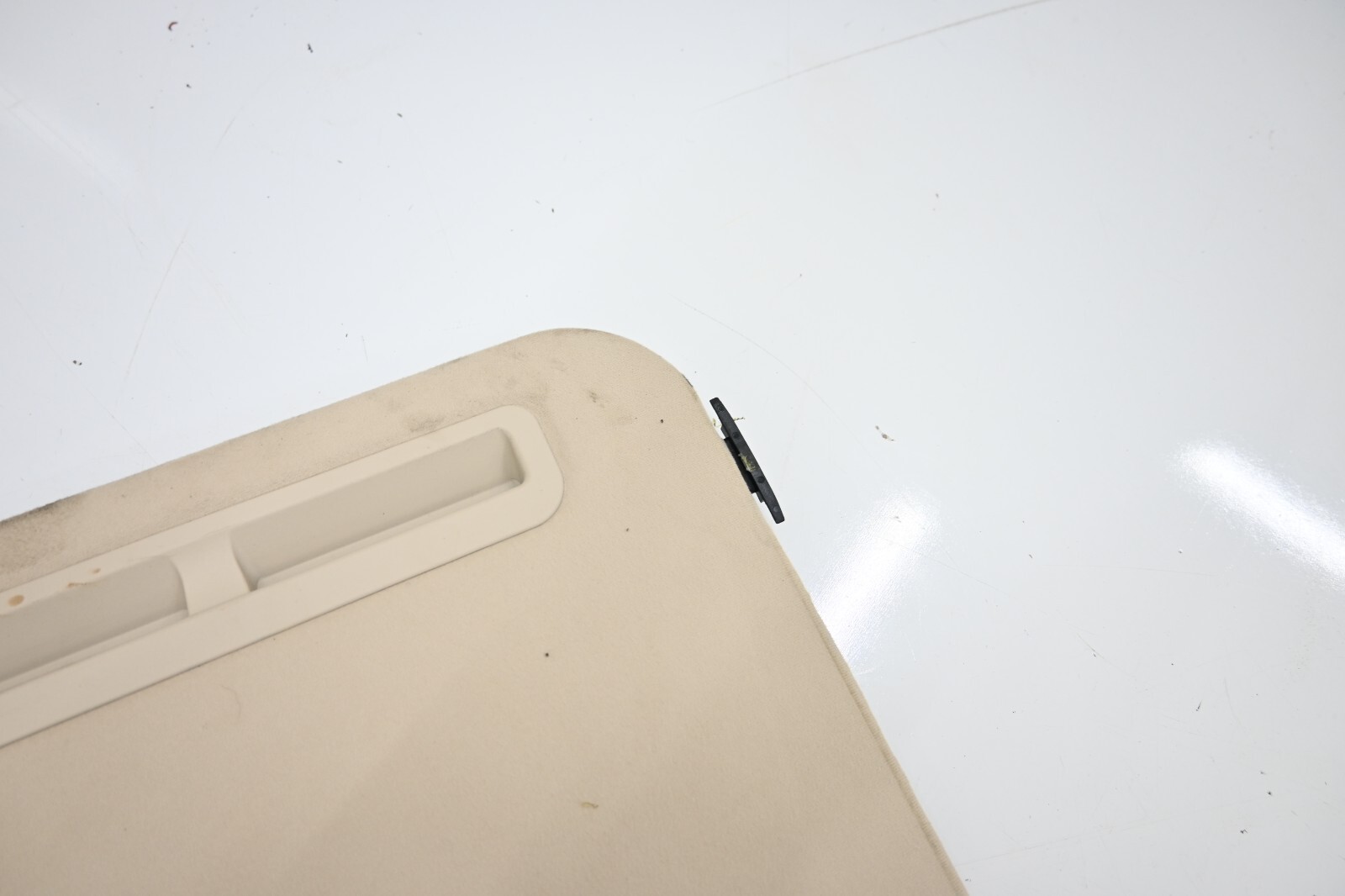 ⭐ 14-20 Maserati Ghibli Quatt Sun Roof Glass Shade Cover Visor Trim Beige Oem
