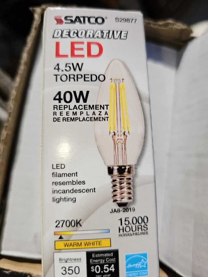 Satco S29877 4.5 watt B10 LED; Clear; Candelabra Base; 2700K; 350 lumens; 120 Vo - Image 3 of 4