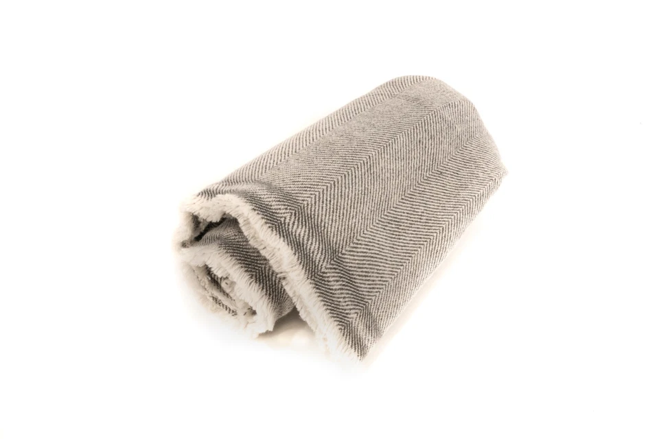 Extra Soft Cashmere High Quality Blanket / Throw Travel - Made in Nepal 56"X102" - Image 3 of 3