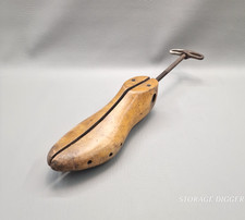 Vintage Geo E. Belcher 1 Wood Shoe Stretcher with Metal Handle Cobbler Tool
