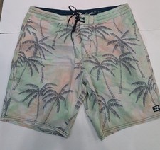 Billabong Recycler Sundays Layback Boardshorts Palm Mens 36 Tropical Beach