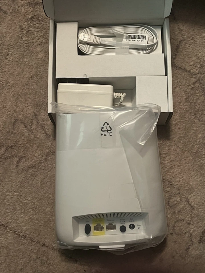 NETGEAR RBR20 Orbi Whole Home MeshReady WiFi Router - Image 2 of 4