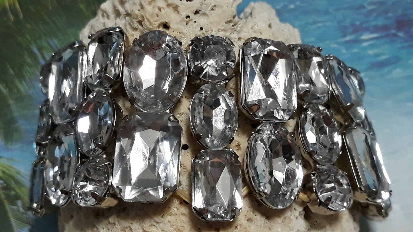 Clear Crystal Silver Tone Multi Shape Stretch Bra… - image 1