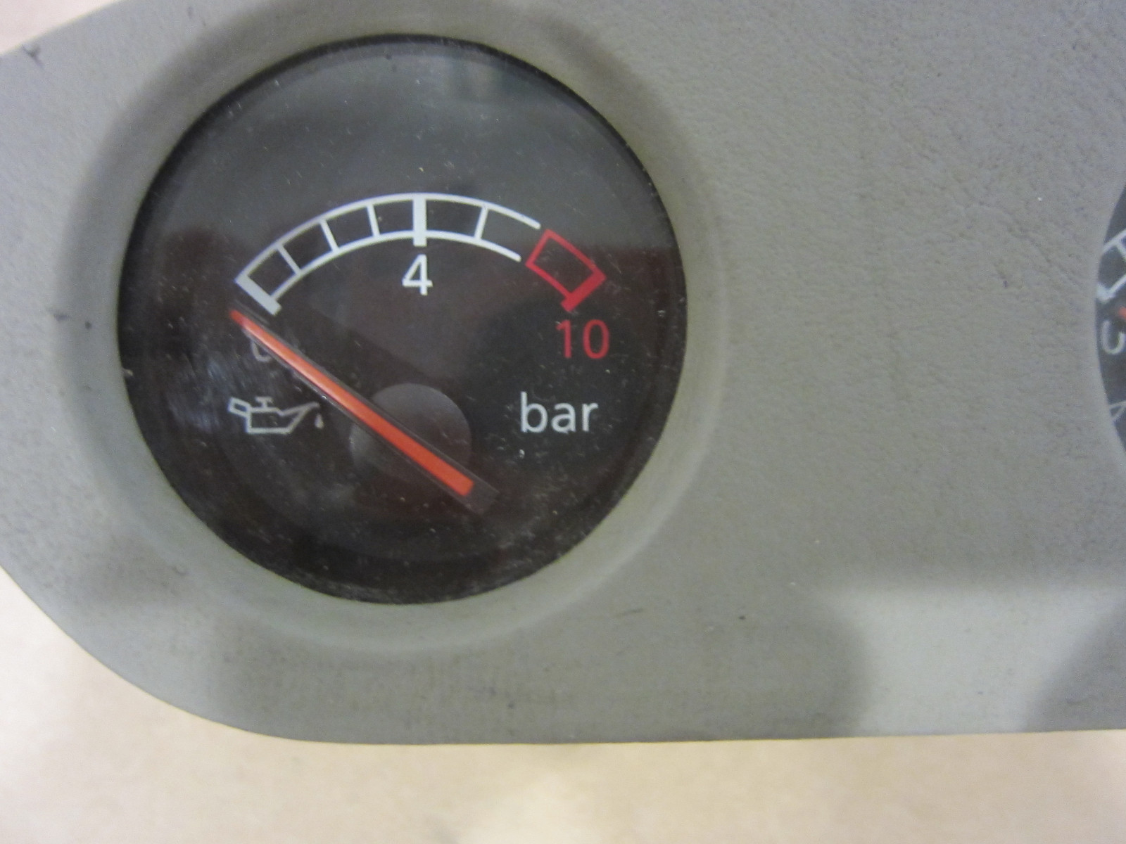 Lamborghini Gallardo - Central Gauge Cluster - P/N 400857251C