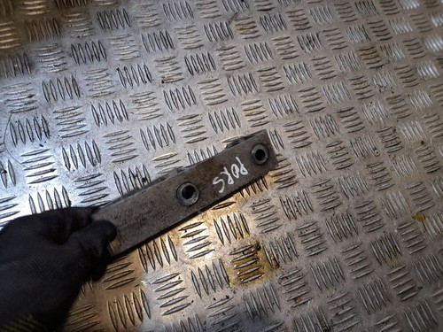 Porsche Cayenne (92A) 2011 Halterung Stabilisator vorne 7L0411063B ATV27099