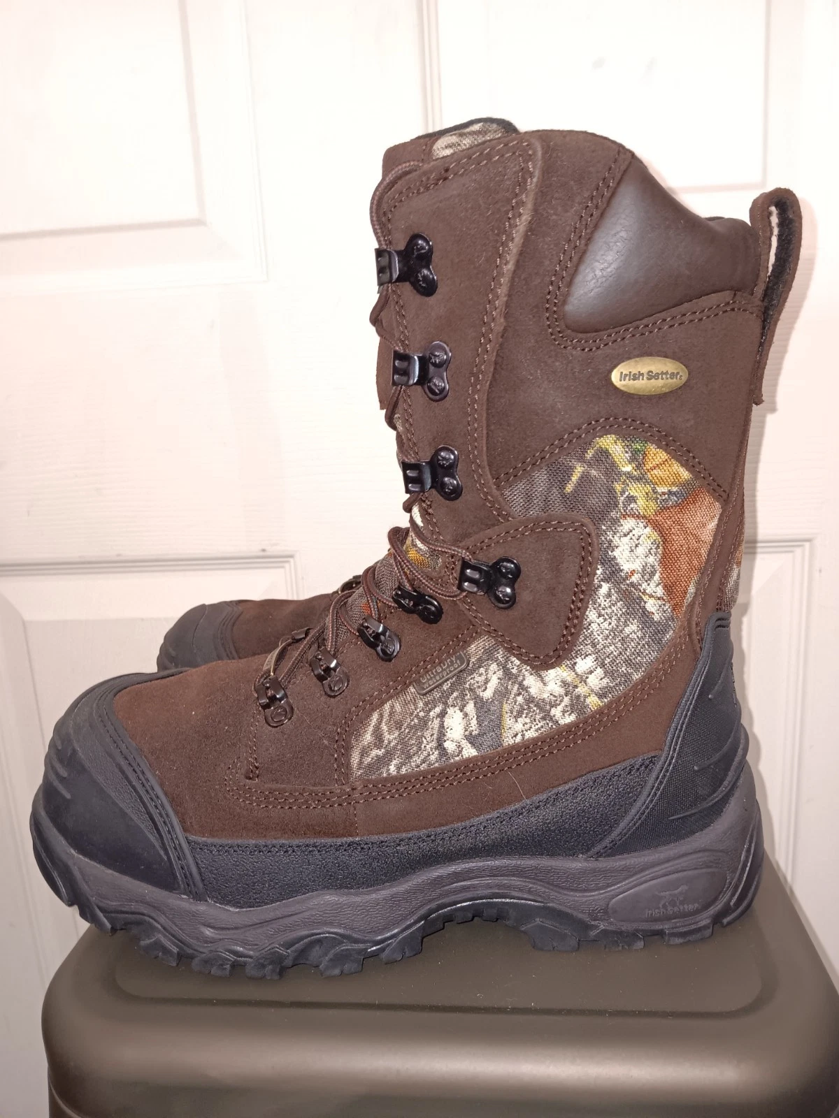 Irish Setter Men's 9 2E Snow Tracker Camo Boots Waterproof 1400gm Thinsulate EUC