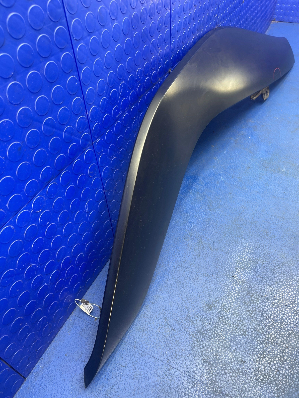 2014-2020 BMW I8 REAR LEFT UPPER QUARTER PANEL SPOILER WING (P5L) 51447336416