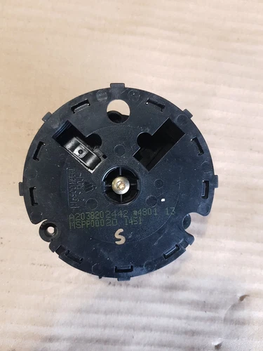 Mercedes Benz C Class W203 00-04 Electric Mirror Control adjuster a2038202442