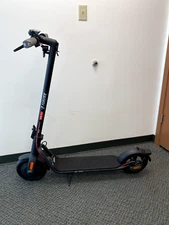 Navee V50i Pro Scooter