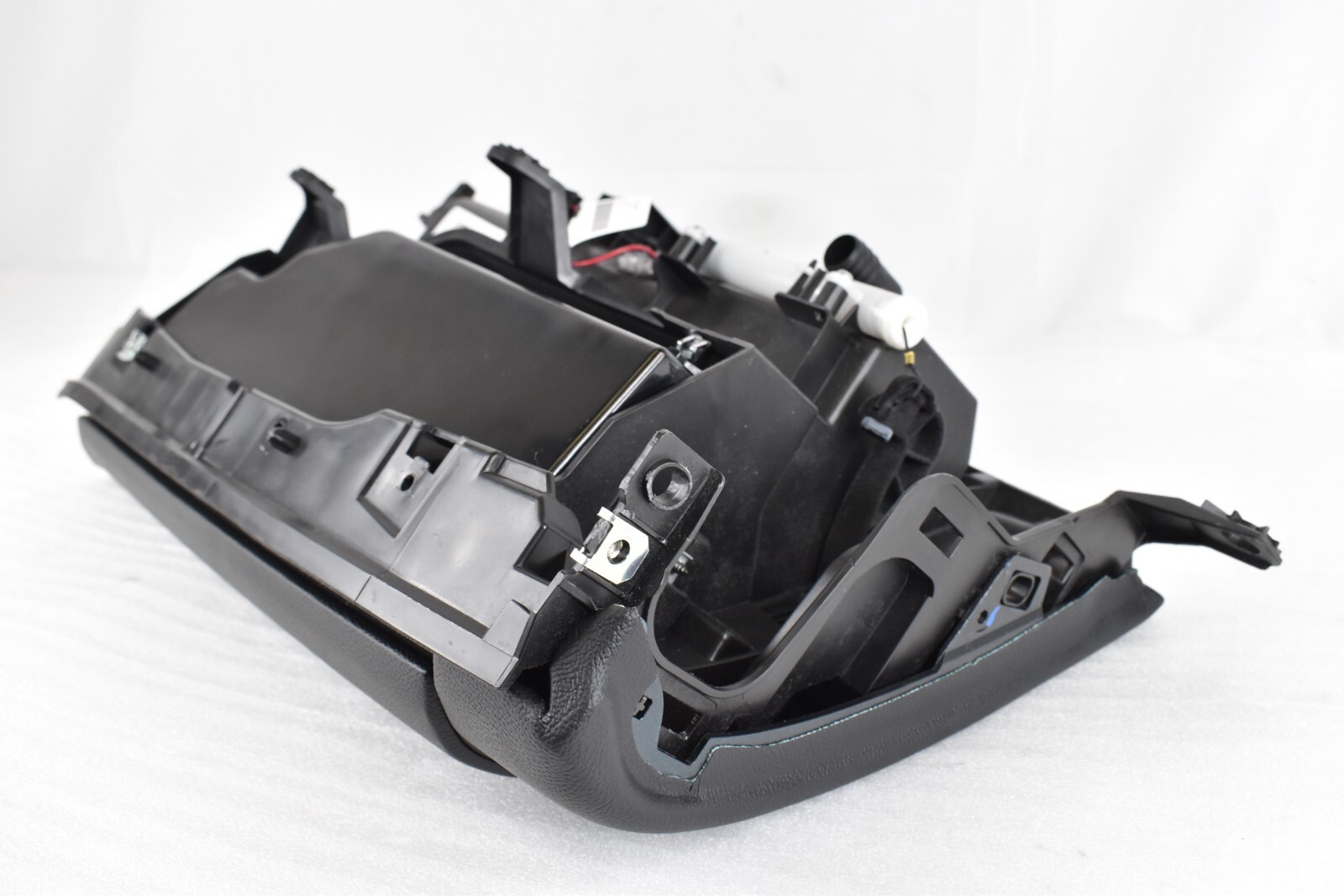 🚀 2014 - 2017 MASERATI GHIBLI GLOVE BOX STORAGE COMPARTMENT BLACK OEM