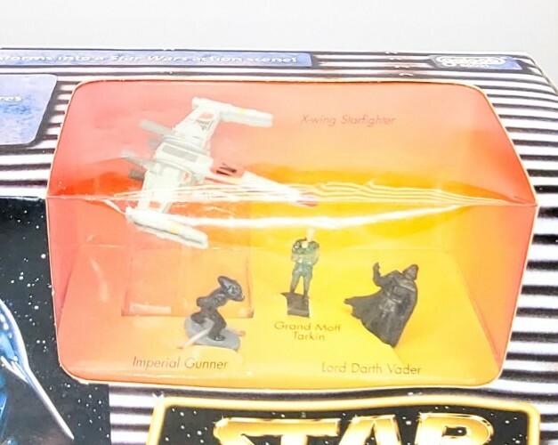 1996 Star Wars Micro Machines Darth Vader's Lightsaber/Death Star