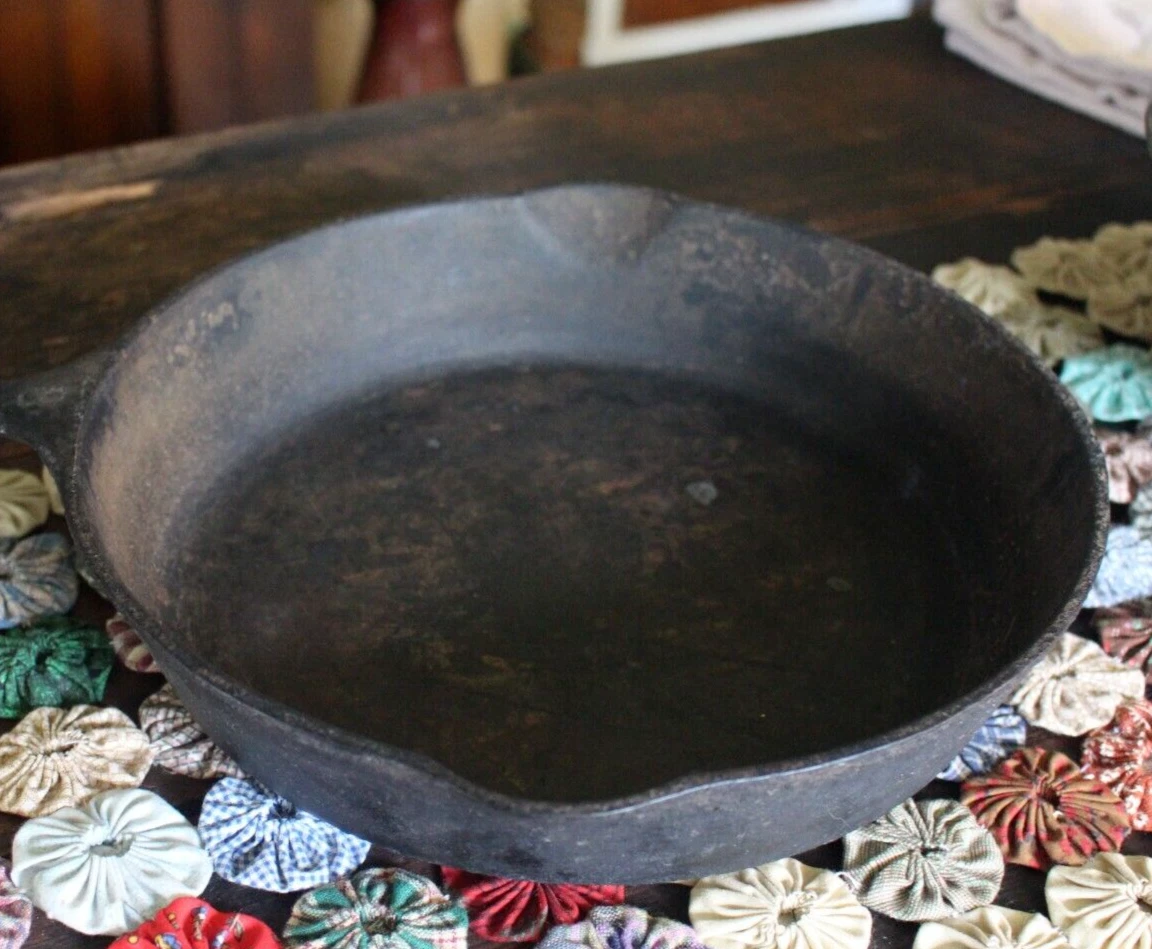 Antique Vtg WAGNER WARE Sidney -O-1058 B Cast Iron Skillet Frying Pan
