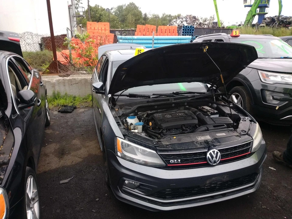 Volkswagen Jetta GLI 2016 compresor de aire acondicionado OEM 106 k millas gris NJ25-20772-505563 Foto 2 de 4