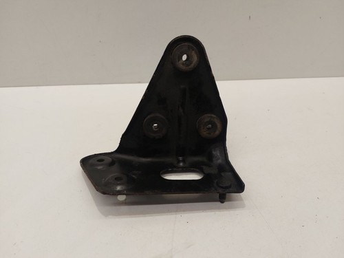 Volkswagen Transporter - Caravelle T5 2012 Diesel ABS Pumpe Halterung 7E0614711A