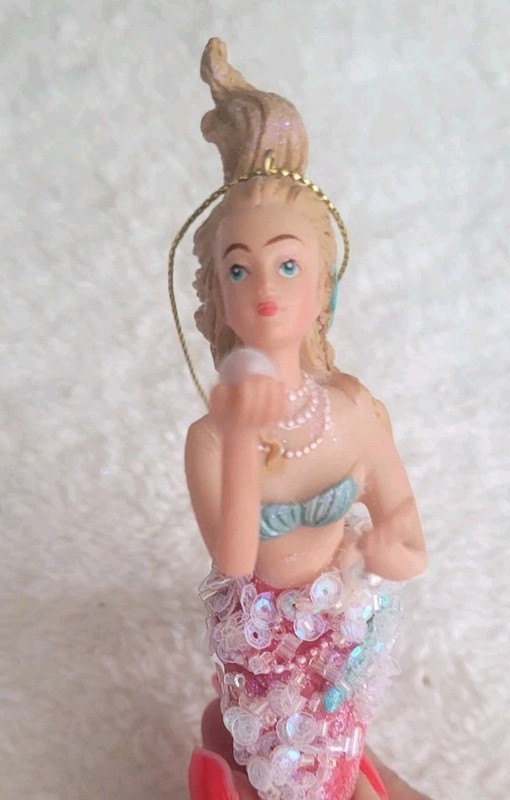 Robrt Stanley Pearl Mermaid Ornament