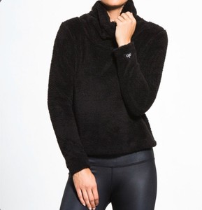 alo yoga sweater