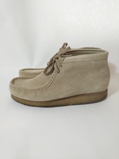 clarks originals men's wallabee boot sand suede