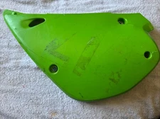kawasaki KX80 KX100 OEM Right Side Frame Cover #36001-1449