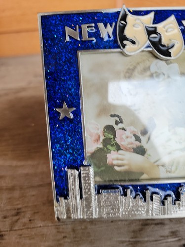 New York NY Picture Frame City Skyline Blue enamel Statue of liberty Apx 3x3" Pi - Picture 5 of 13