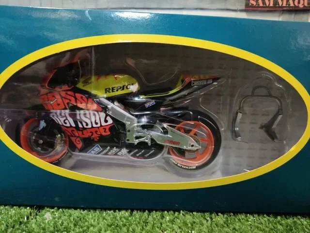 HONDA RC 211, CHESTE (2003) VALENTINO ROSSI, ALTAYA, 1:12 ,DIE CAST NEW - Image 2 of 4