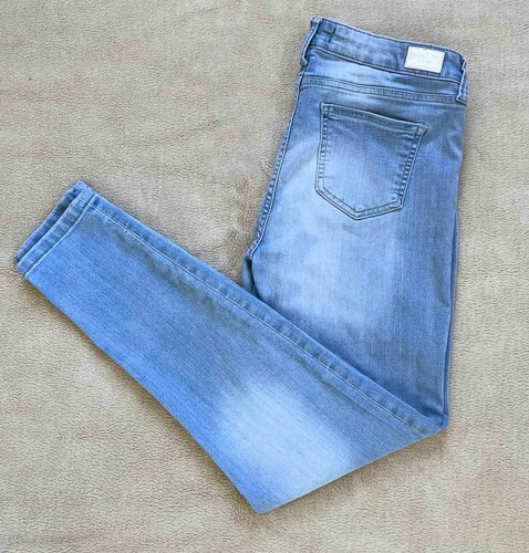 Celebrity Pink Jeans Light Wash Mid 